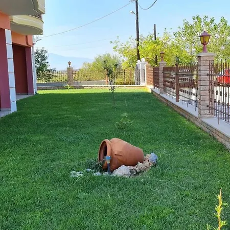 Giota's House-free Parking