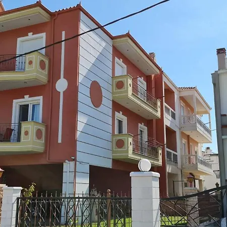 Проживание в семье Giota's House-free Parking *